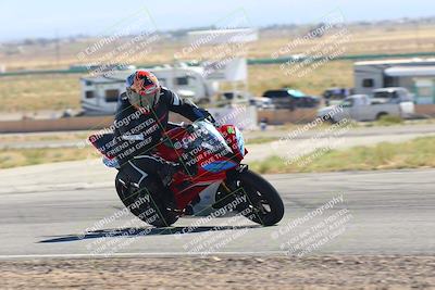 media/Oct-14-2023-TrackXperience (Sat) [[0517685739]]/Level 1/session 5 turn 12/
